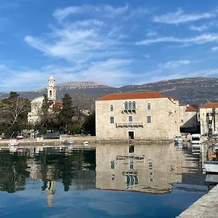 Dejt I Gamla Stan Holiday home Kastela